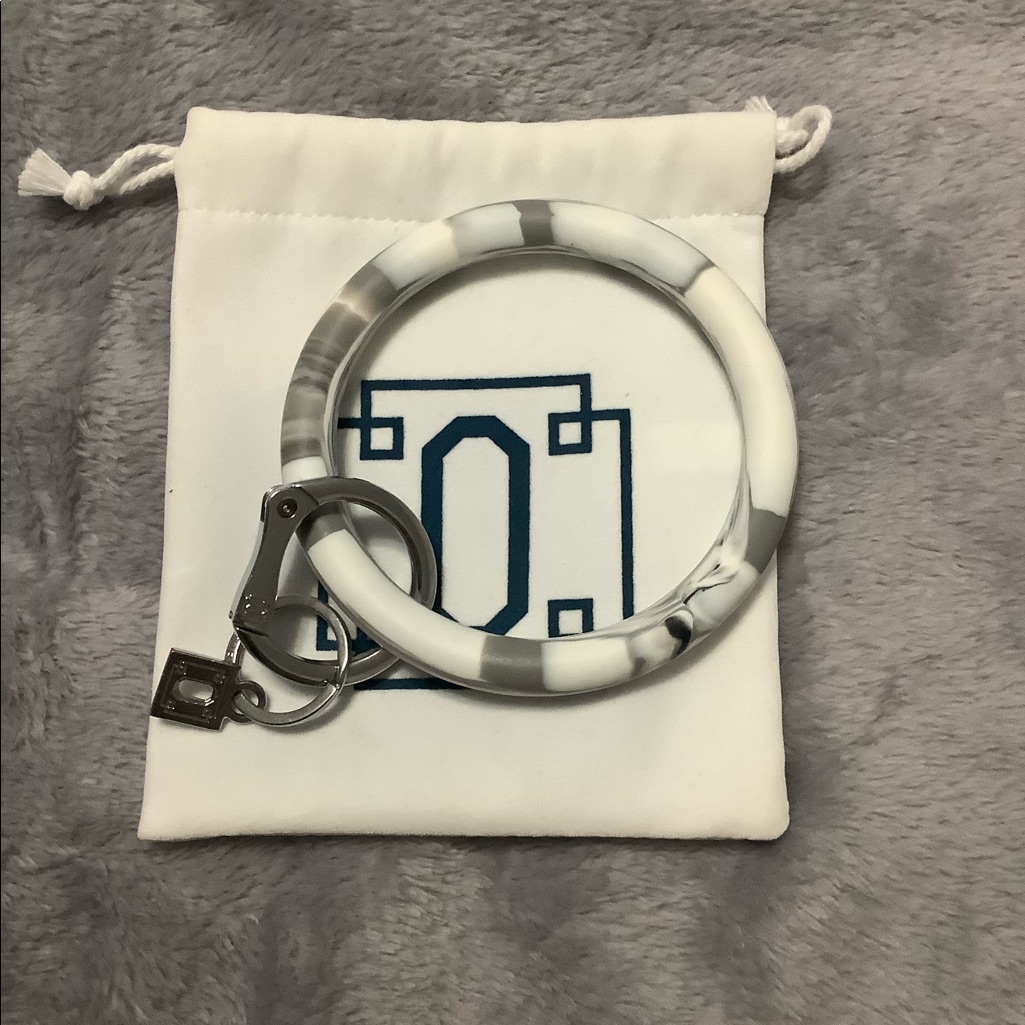 Circle Keychain